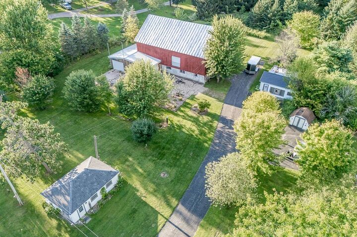 Property Photo: E8130 Flease Road WI 54961-8021