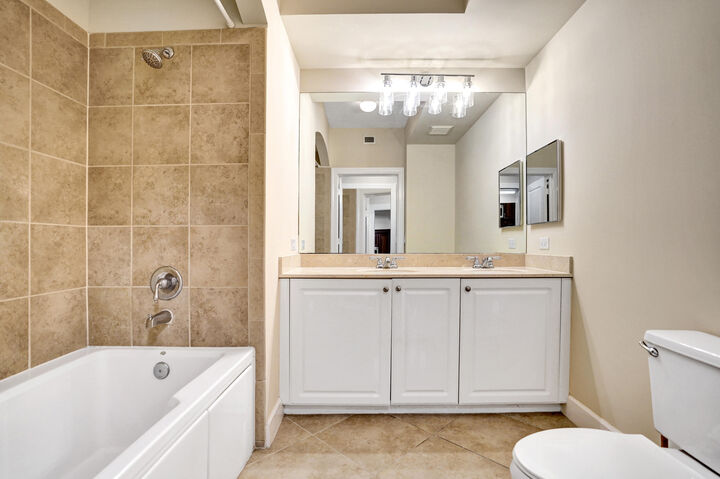 Property Photo: 4 Renaissance 201 Way 201 FL 33426