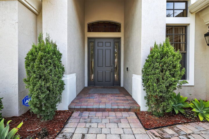 Property Photo: 16211 Rosecroft Terrace FL 33446