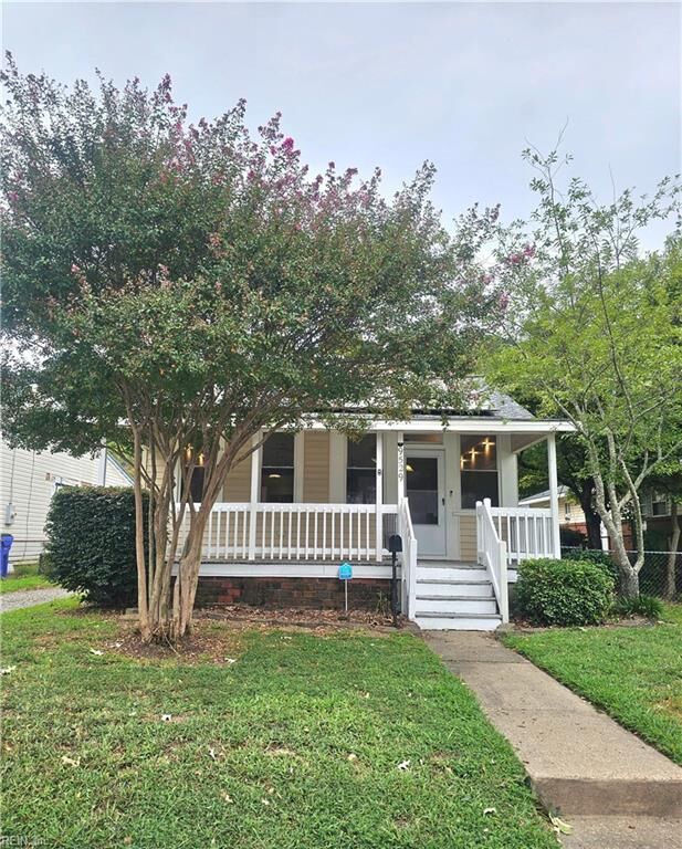 Property Photo:  9529 Grove Ave  VA 23503 
