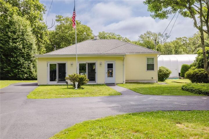 380 Crandall Road  Tiverton RI 02878 photo