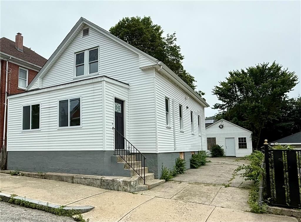 Property Photo:  17 Middleton Street  RI 02909