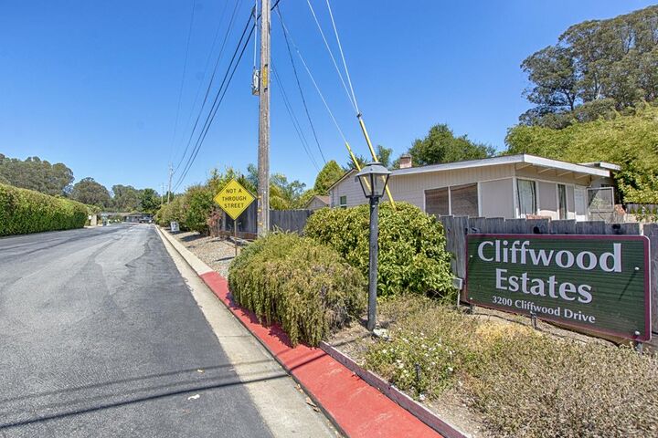 Property Photo: 3390 Ashwood Way 39 CA 95073