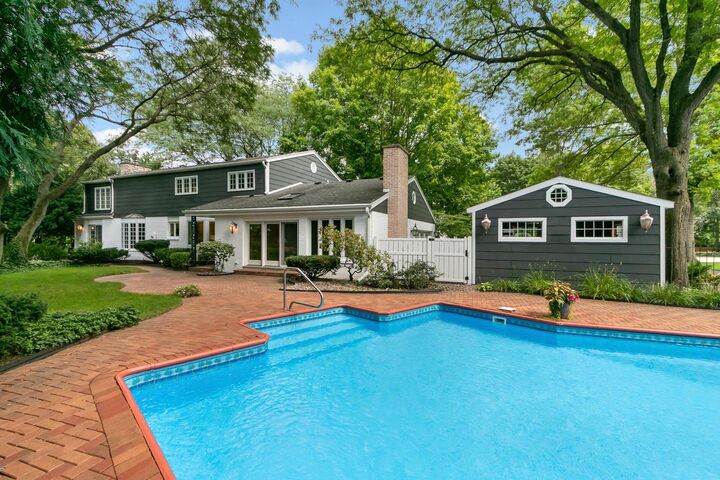 Property Photo: 2010 Eastwood Avenue WI 53545