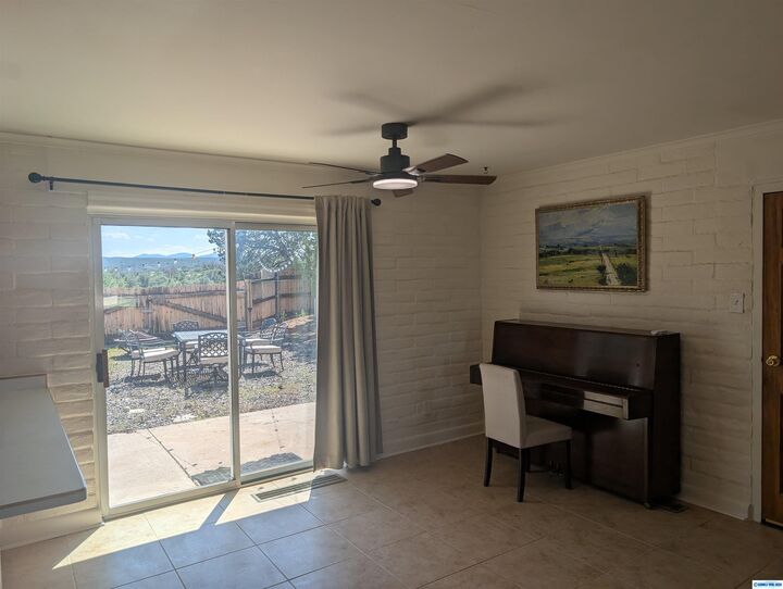 Property Photo:  507 Malachite  NM 88065 