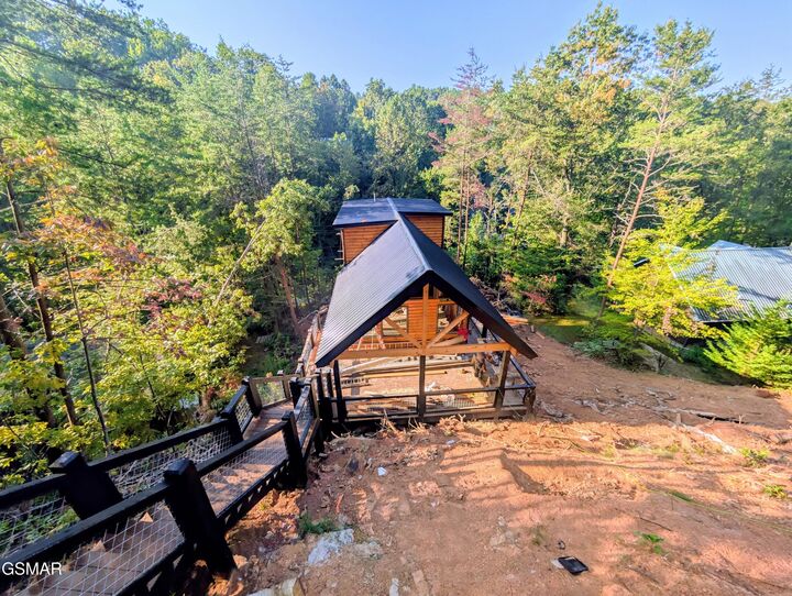 Property Photo:  1312 Ski View Lane  TN 37876 
