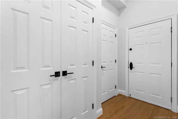Property Photo: 105 Richards Avenue 1505 CT 06854