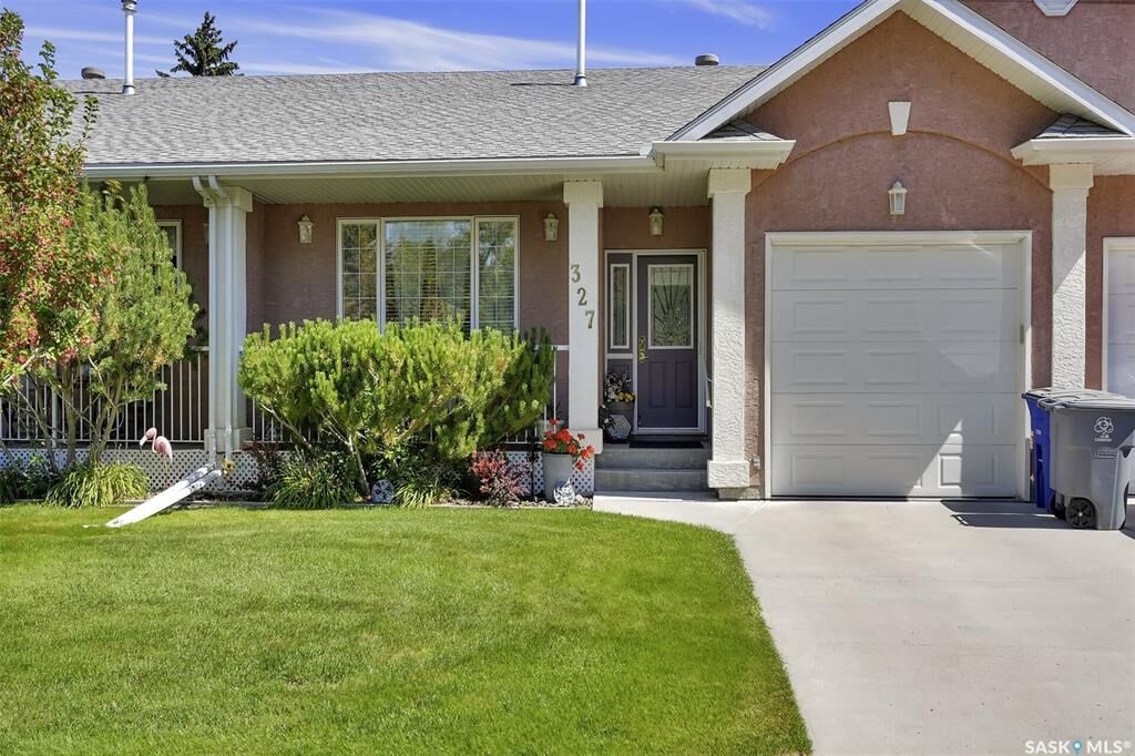 Photo de la propriété:  327 Ross Street  SK S0G 3C0 