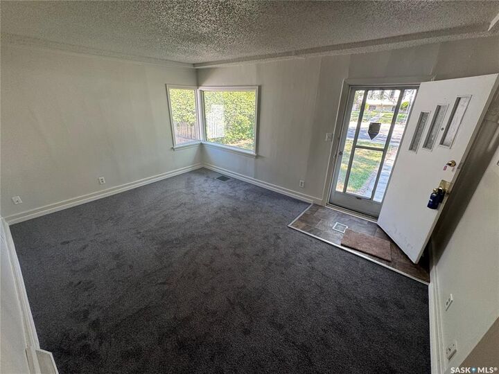 Property Photo: 760 Argyle Street SK S4T 3P6