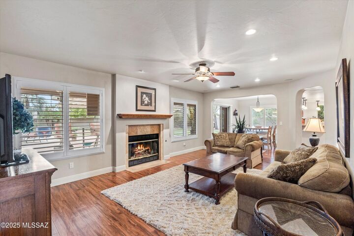 Property Photo: 1735 W Windgate Place AZ 85737