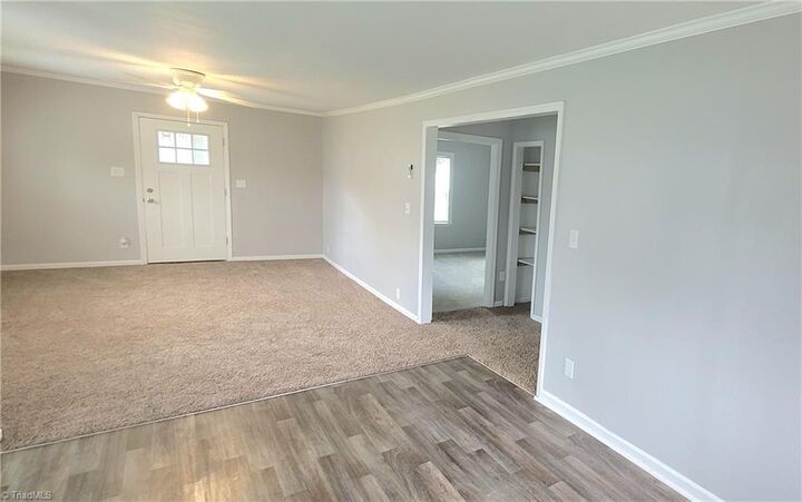 Property Photo:  1233 Front Street  NC 27288 