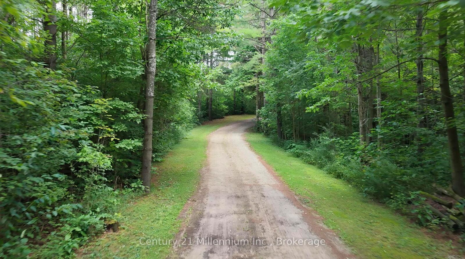 Property Photo: 9849 Wellington Rd 3 N/A ON N0G 1M0