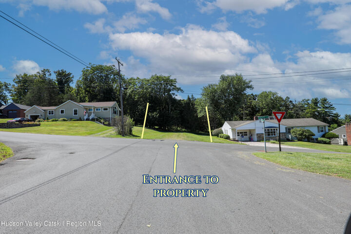 Property Photo:  458 Lucas  NY 12401 
