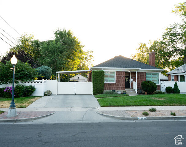 Property Photo: 2546 S 1800 E UT 84106