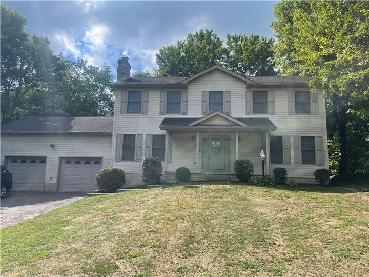Property Photo: 116 Bradford Park Rd PA 15005