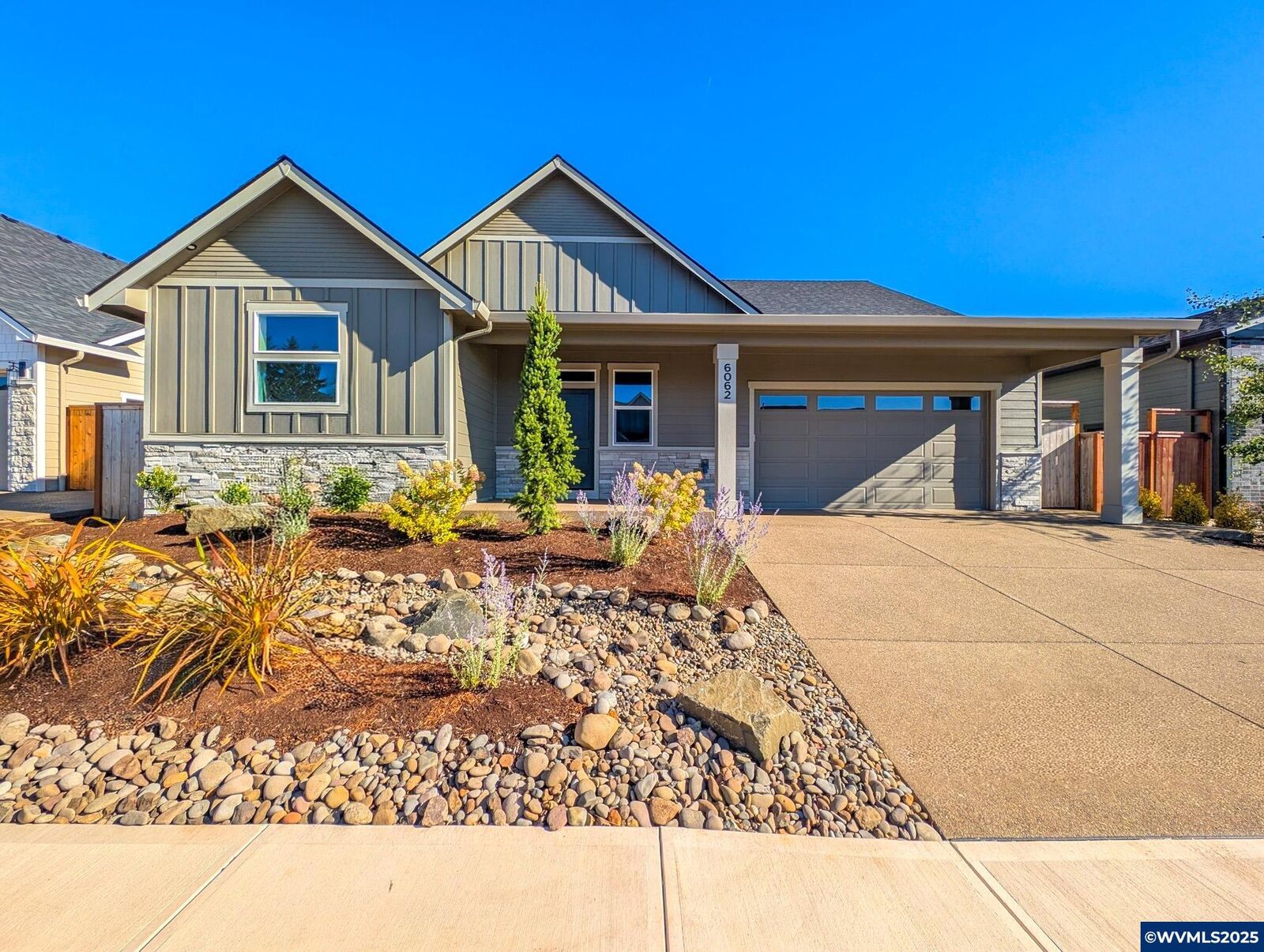 Property Photo:  6062 Evangelista St S  OR 97306 