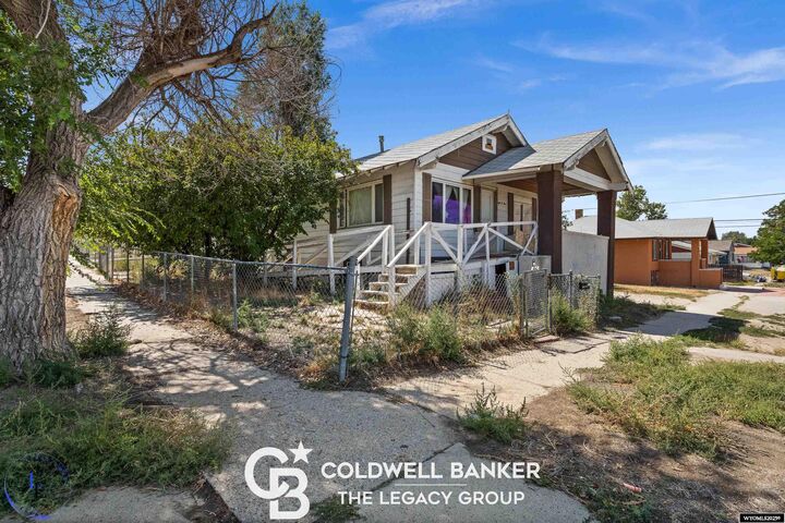 Property Photo: 803 W 11th Street WY 82601