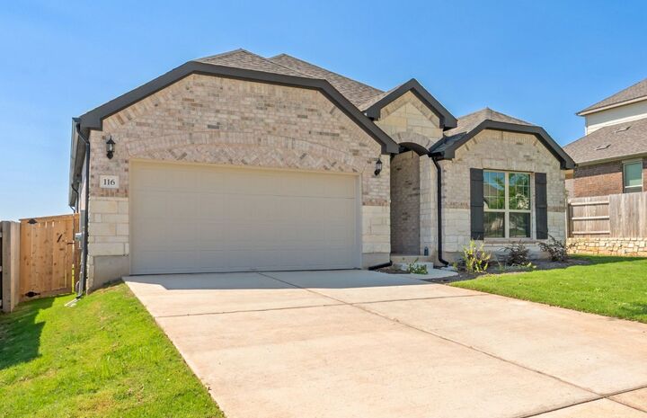 Property Photo:  116 Elm View Drive  TX 78628 