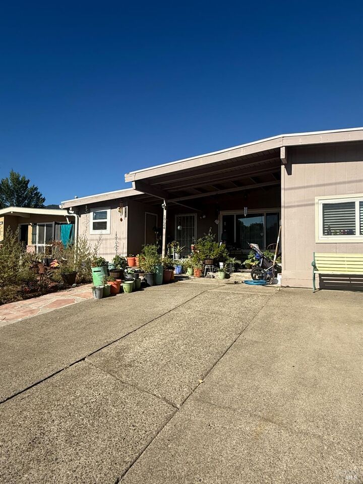 Property Photo: 1724 Lockwood Drive CA 95482