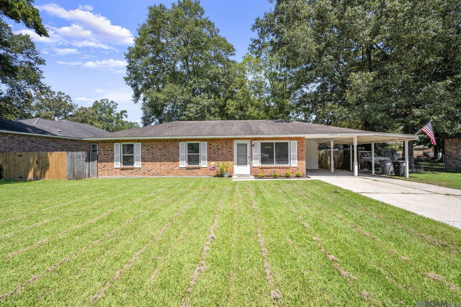 Property Photo:  17223 Ashton Ave  LA 70739 