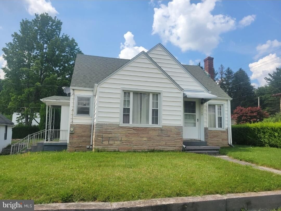 Property Photo:  19104 Wencks Lane SW  MD 21532 