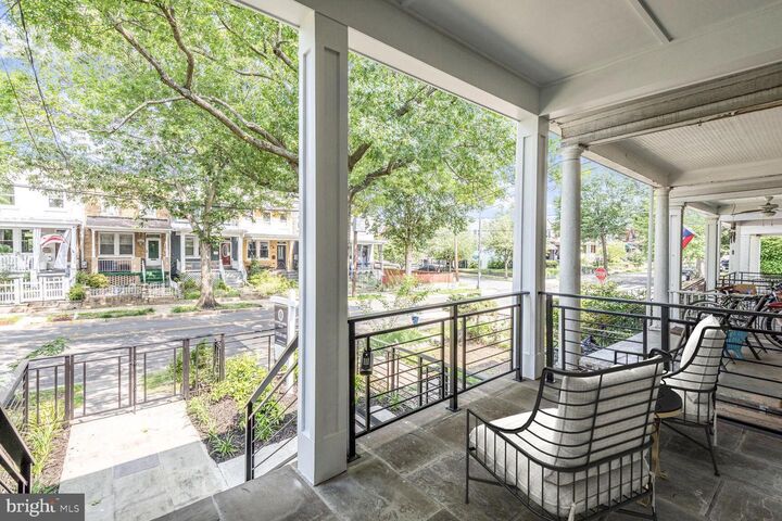 Property Photo: 5308 5th NW DC 20011