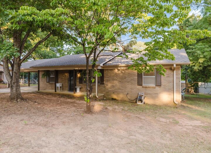 Property Photo:  4207 Glenda Lane  AR 72019 