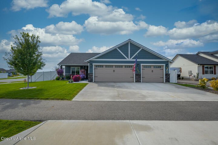 Property Photo: 13153 N Farmstead St ID 83858