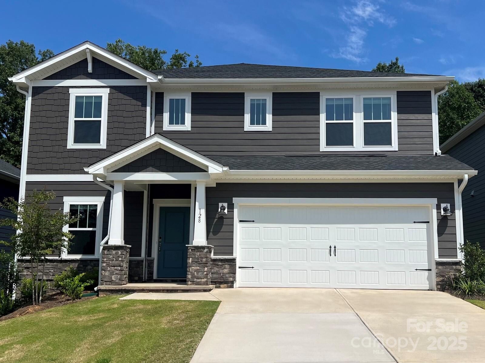 Property Photo: 128 Satchel Court NC 28115