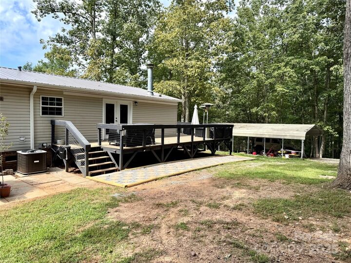Property Photo: 763 Hinton Creek Road NC 28040