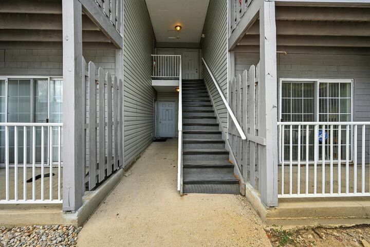 Property Photo: 822 Compton Road OH 45231