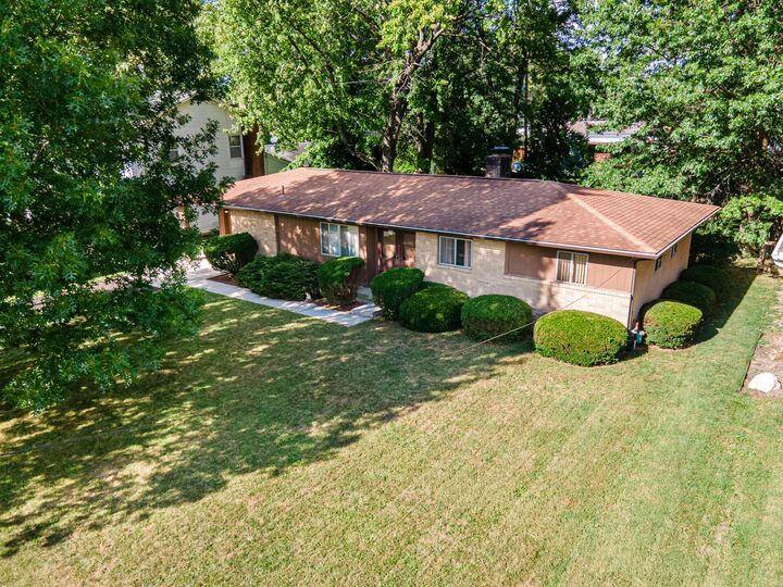 Property Photo: 324 Hickory Lane OH 43015