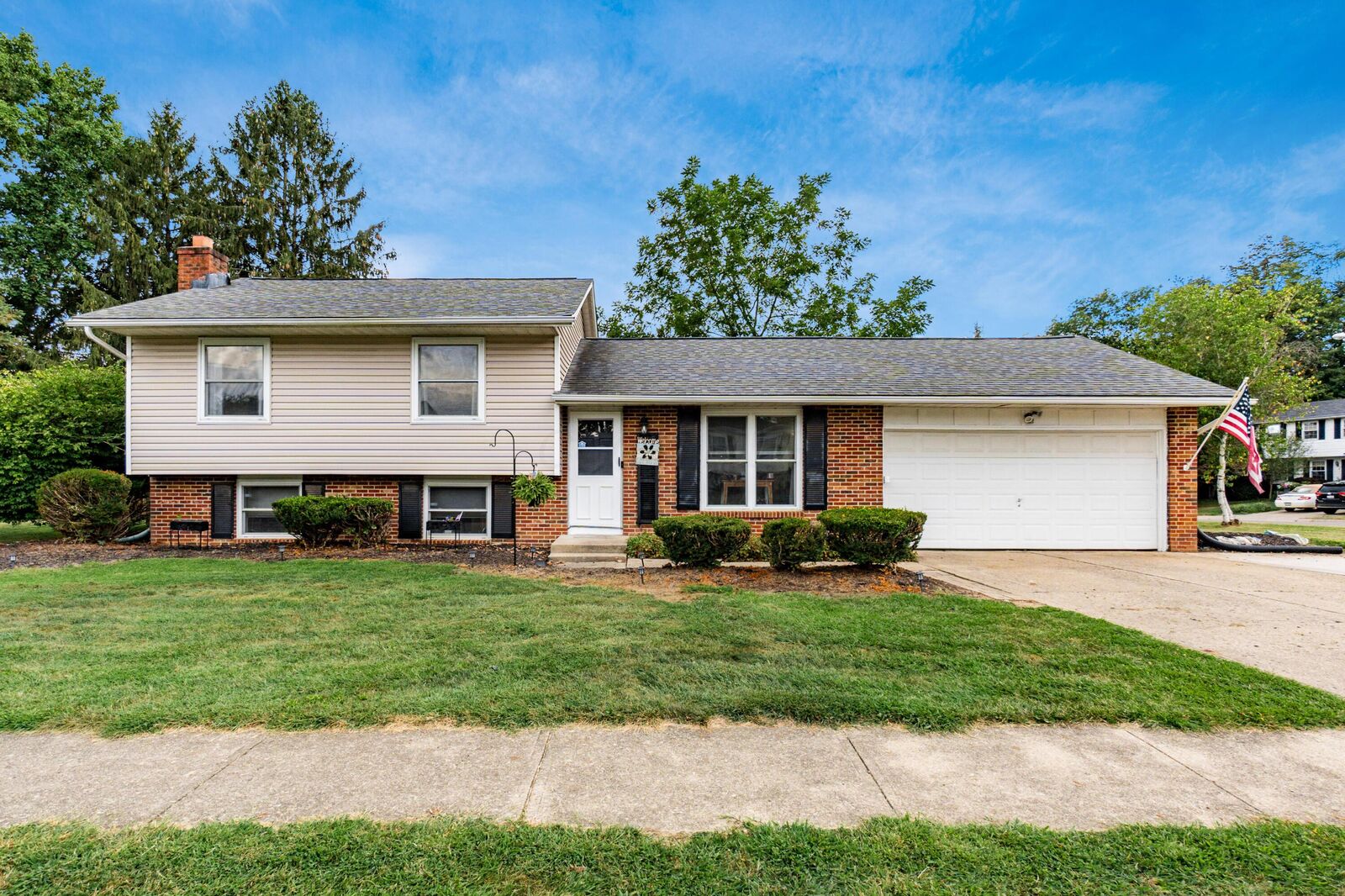 Property Photo: 1079 Hilton Drive OH 43068