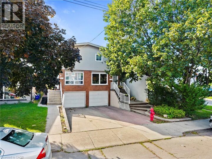 135 West Avenue North  Hamilton ON L8L 5C4 photo