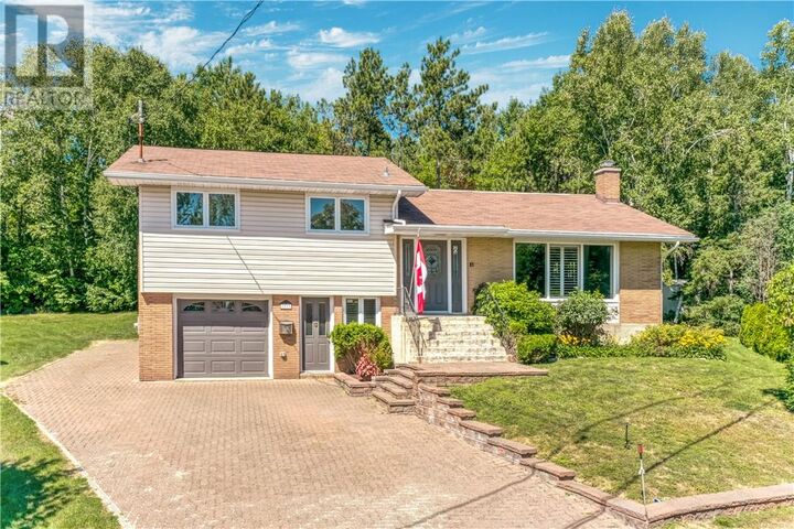 Photo de la propriété: 1273 Mayfair Court ON P3A 3B7