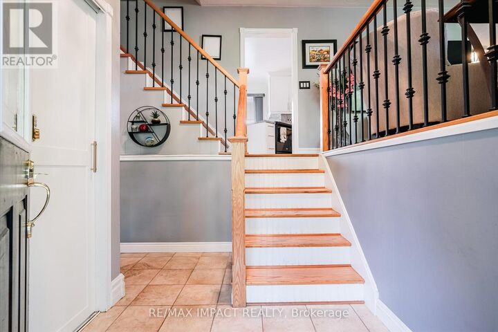 Property Photo:  415 Jane Avenue  ON L1J 3L6 
