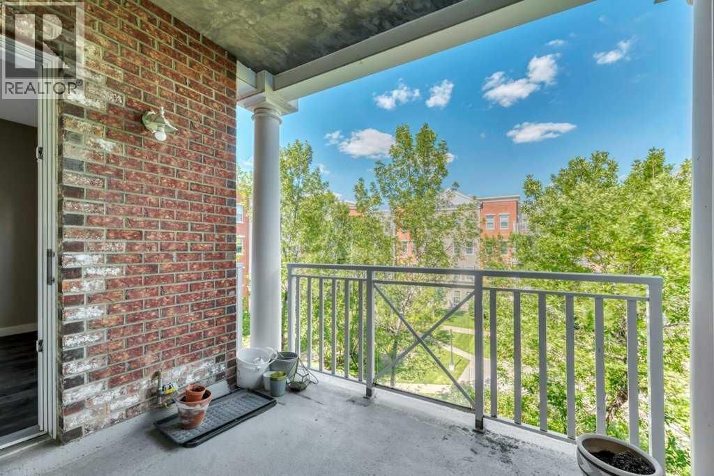 Property Photo: 5605 Henwood Street Southwest AB T3E 7R2