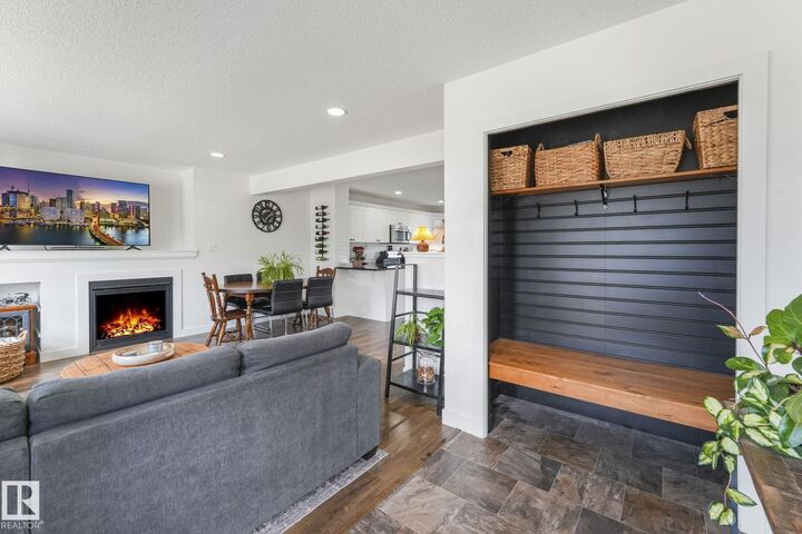 Property Photo:  28 Hope Common  AB T7X 0X3 