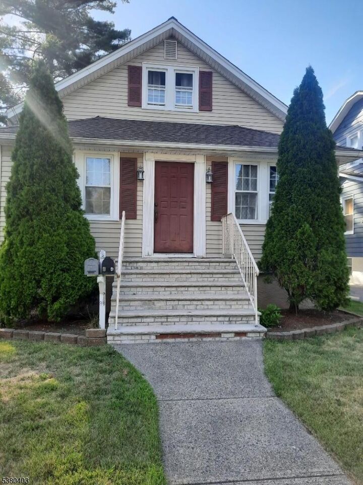 84 Washington Ave  Hawthorne Boro NJ 07506 photo