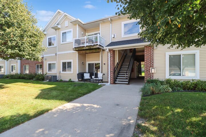 1107 NE 5th Lane 5  Ankeny IA 50021 photo
