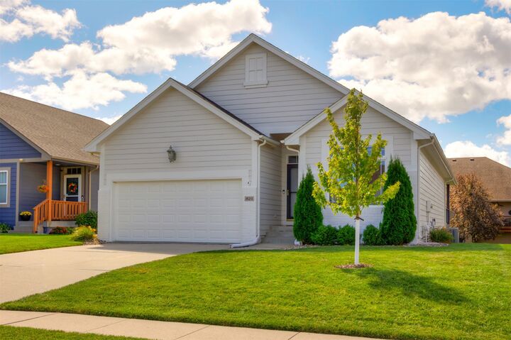 821 NW 21st Court  Ankeny IA 50023 photo