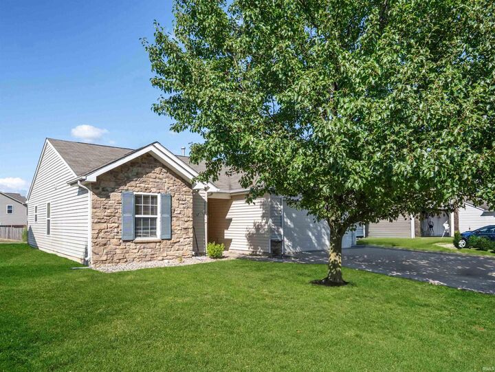 Property Photo:  11121 La Fortuna Way  IN 46783 