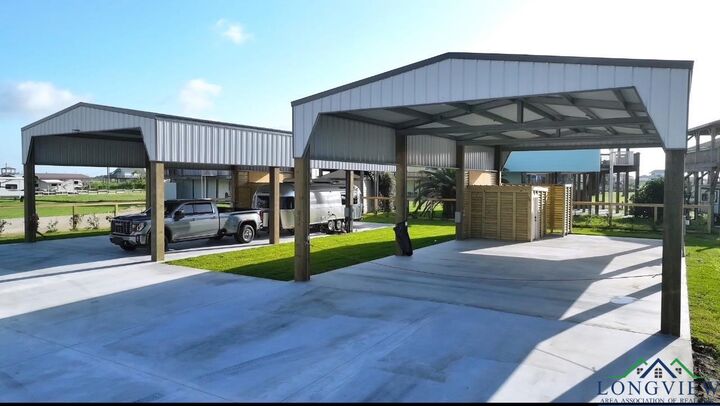 834 & 838 Salt Cedar Ln  Port Bolivar TX 77650 photo