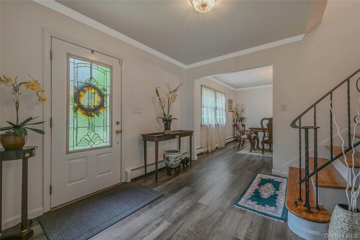 Property Photo:  18 Long Meadow Place  NY 11720 