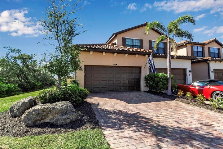 Property Photo: 12550 Ghiberti Circle 101 FL 34293