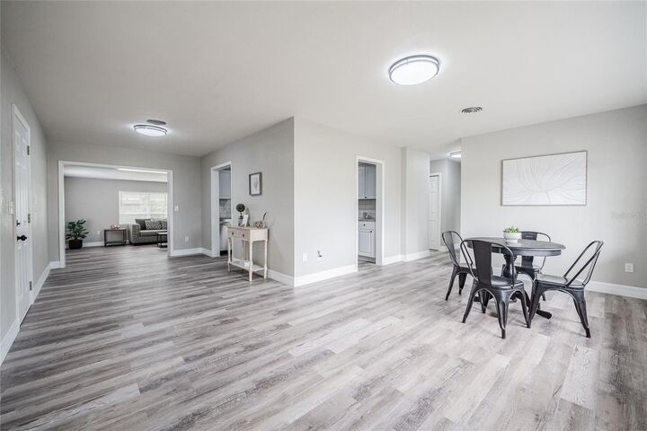 Property Photo: 1520 Avenue H NE FL 33881