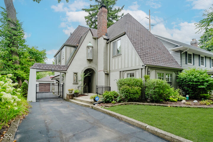 Property Photo: 4905 N Illinois Street IN 46208