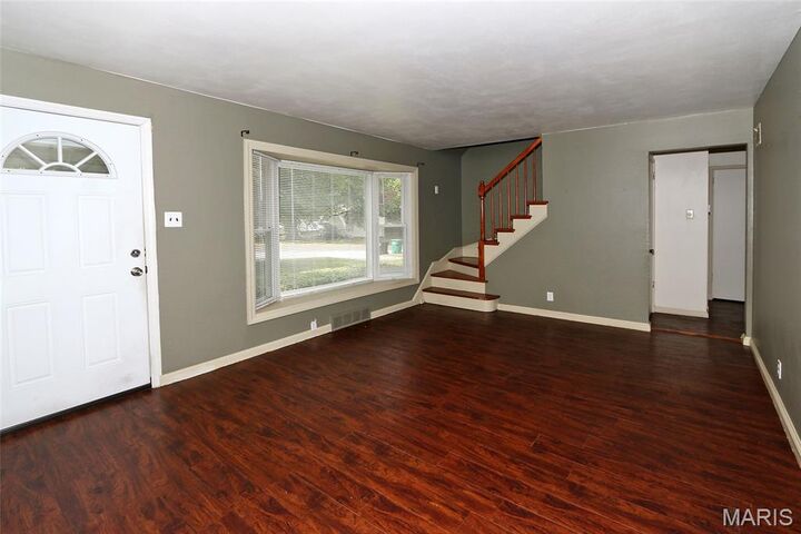 Property Photo:  7001 Circleview Drive  MO 63123 