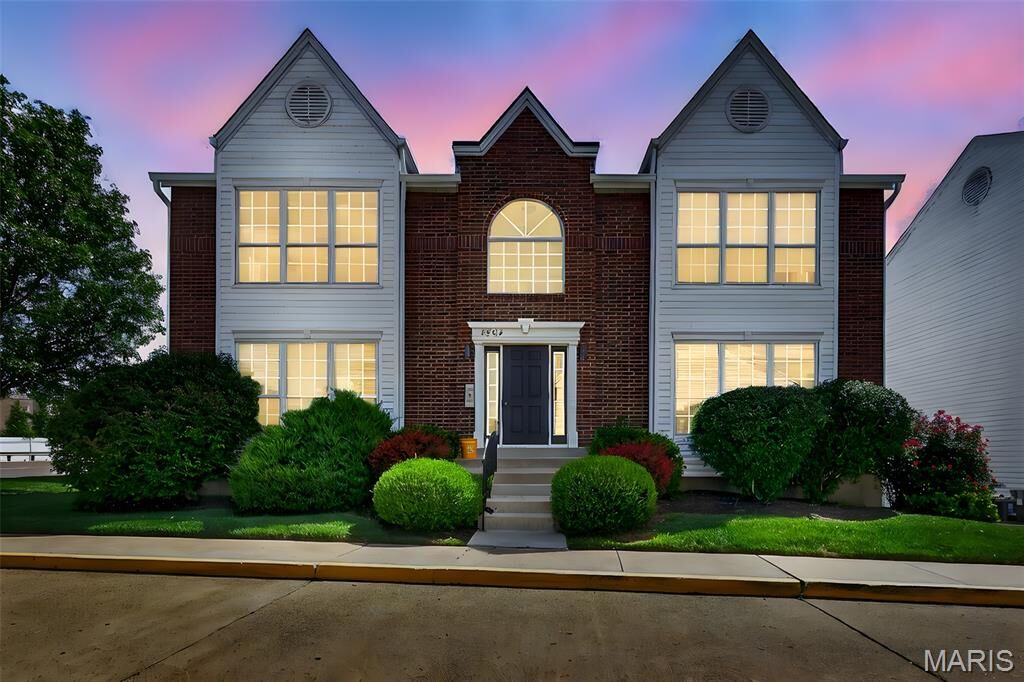 Property Photo: 1304 Crossings Court C MO 63021