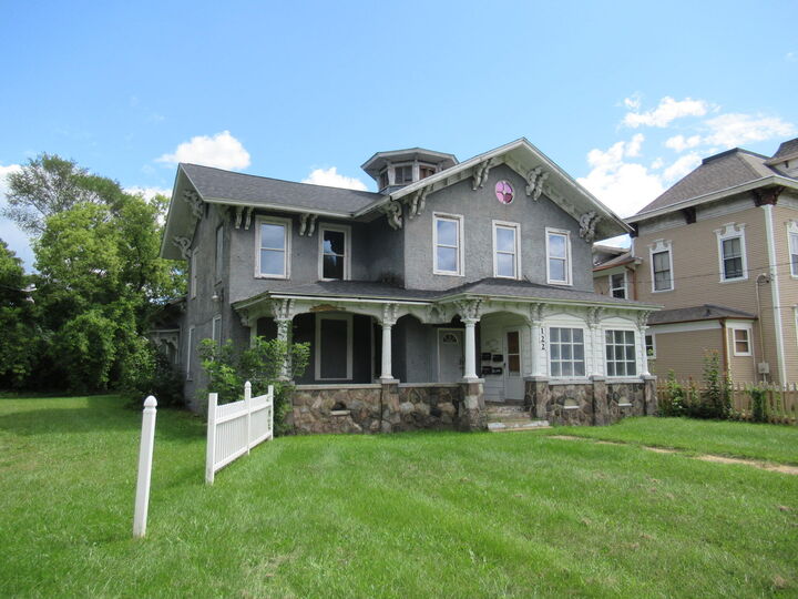 122 North Avenue  Battle Creek MI 49017 photo